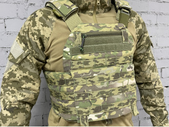 Плитоноска бронежилет тактическая военная Multicam от бренда ISARM с системой крепления Molle.