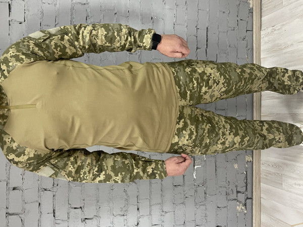 Костюм піксель у кольорі Multicam від UNIFORM для військових, мисливців і волонтерів, теплий і комфортний, розмір М