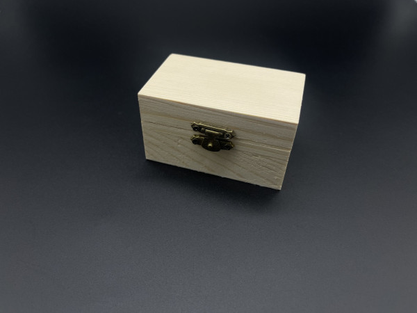 Шкатулка для декупажа. 89х50х50мм