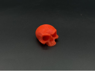Брелок-підвіска для ключів сумки рюкзака 3D Череп червоний. 40х32х23мм