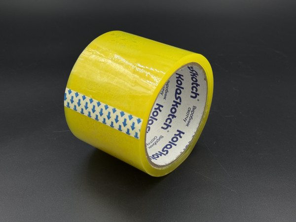 Скотч полипропиленовий клейкий 70мм 50 метров 45 микрон. Yellowish.