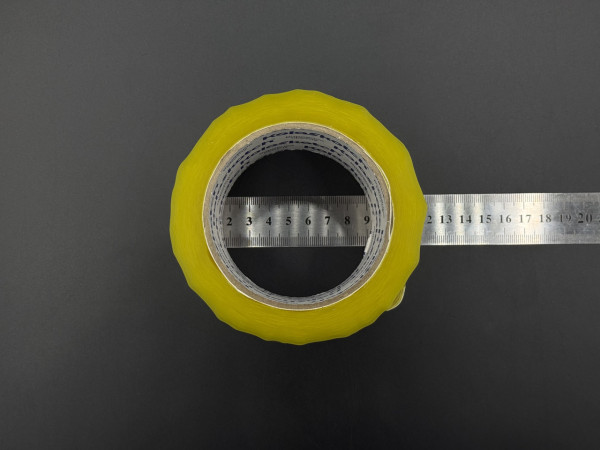Скотч полипропиленовий клейкий 70мм 100 метров 45 микрон. Yellowish.