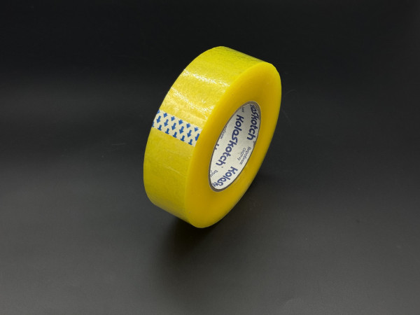 Скотч полипропиленовий клейкий 40мм 300 метров 45 микрон. Yellowish
