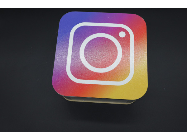 Подарочная шкатулка. INSTAGRAM. 19х19х8.5см
