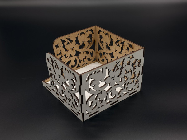 Серветниця.  13,5х13,5х9см