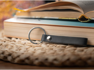 Ремінці для ключів з кільцем. Колір чорний. 11см