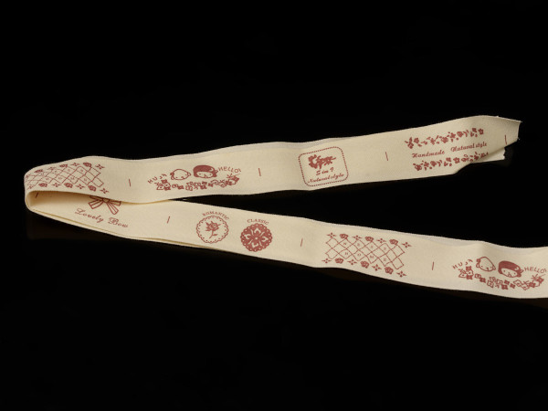 Стрічка декоративна з візерунком. Lovely Bow. 2,5см