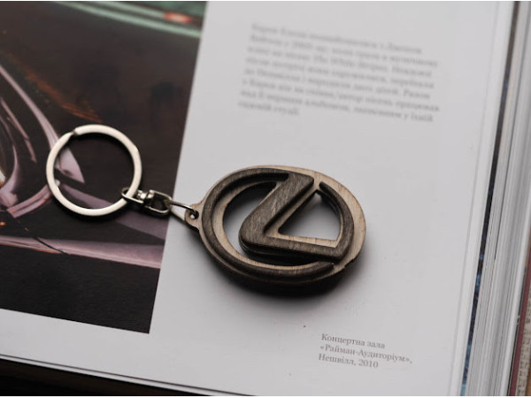 Брелок дерев'яний Lexus. 5см