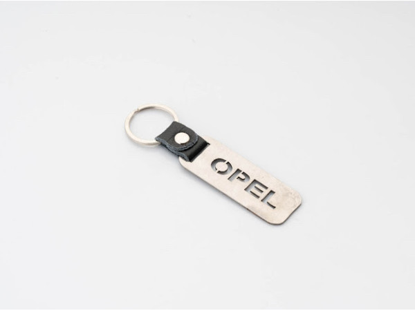 Брелок металевий. Opel. 10х2,5см